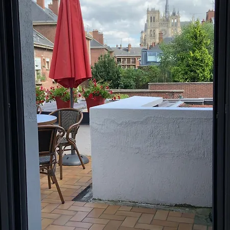 Terrasse Vue Cathedrale Et Beffroi Hyper Centre Lägenhet *